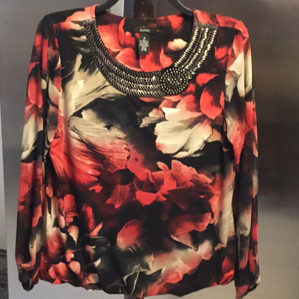 LIKE NEW, SILKY Bubble Hemline Blouse, Pewter Embellishments.